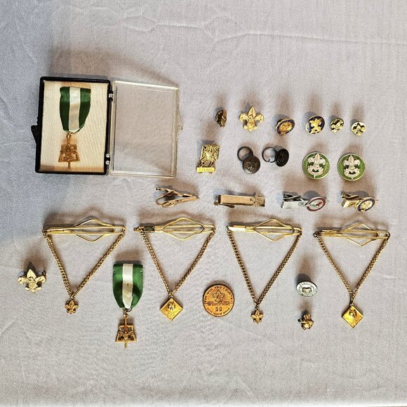 Boy Scouts of America Other - Lot of Vintage (1960s) Boy Scouts of America (BSA) Service Pins 50-Year & Clips